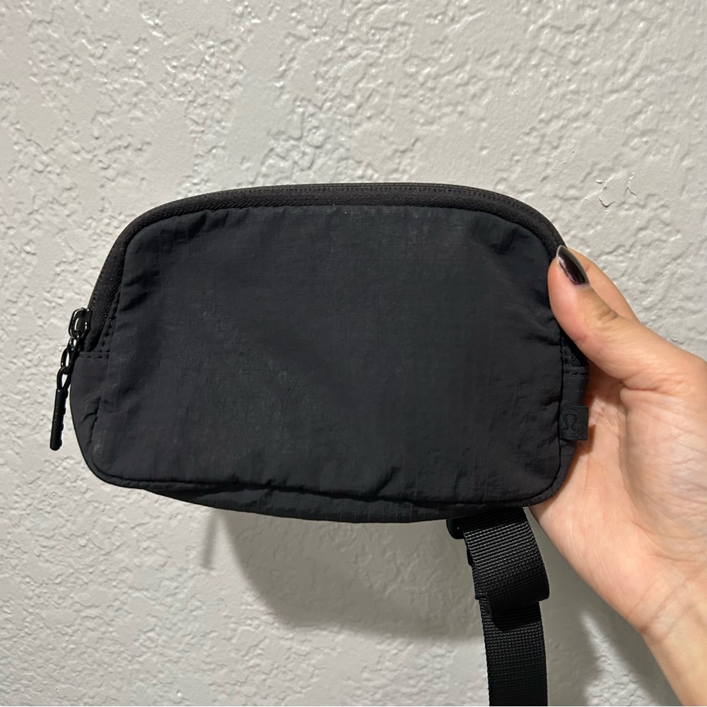 Lululemon crossbody bag